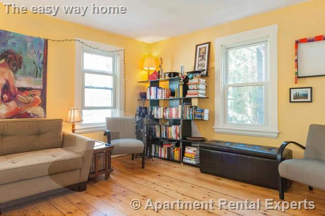 1 bed, 1 bath apartment for rent at 434 Franklin St Unit 2, Central Square — photo 2 of 18