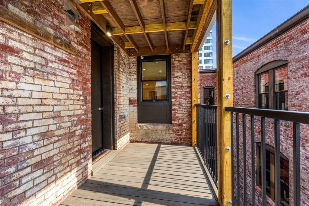 2 bed, 1 bath apartment for rent at 434 Mass Unit 1, Cambridgeport — photo 8 of 23