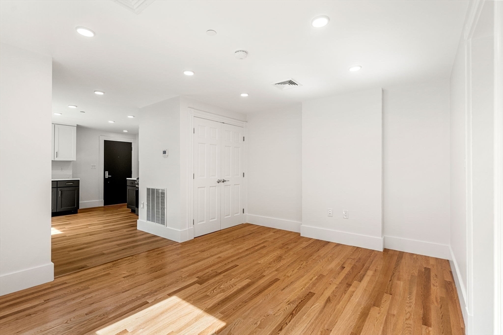2 bed, 1 bath apartment for rent at 434 Mass Unit 1, Cambridgeport — photo 12 of 23