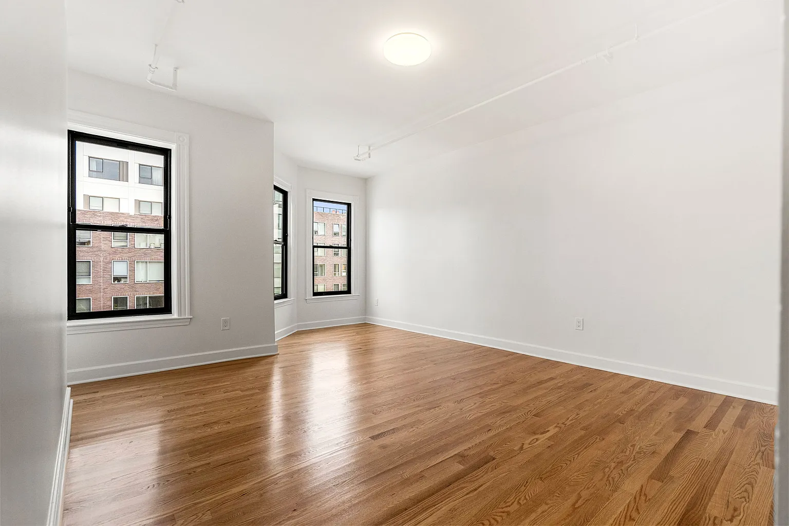 4 bed, 2 bath apartment for rent at 434 Massachusetts Ave Unit 2, South End — photo 11 of 16