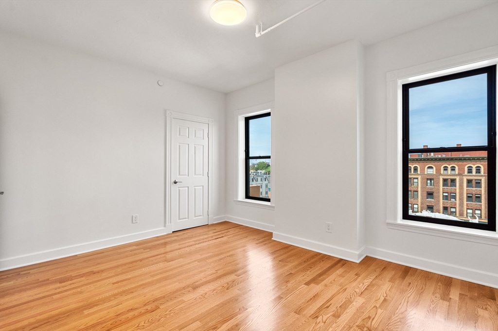 4 bed, 2 bath apartment for rent at 434 Mass Unit 8, Central Square — photo 18 of 19