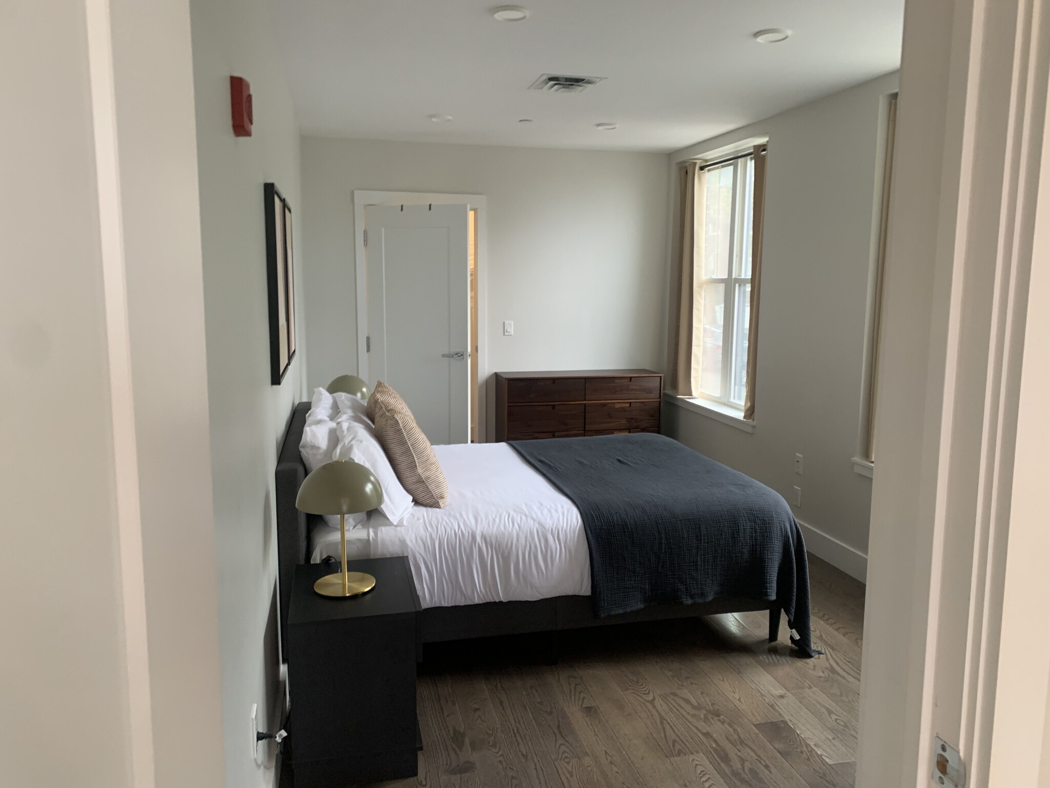 2 bed, 2 bath apartment for rent at 434 Mcgrath Highway Unit 201 Copy, Prospect Hill — photo 8 of 33