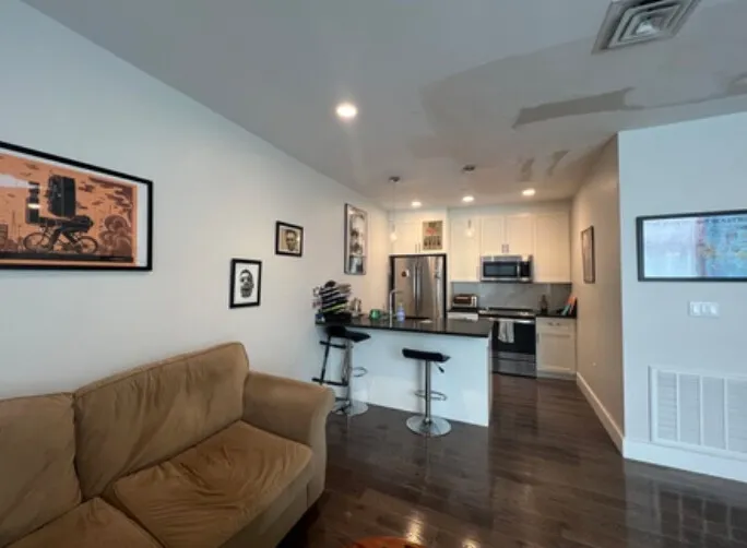 1 bed, 1 bath apartment for rent at 434 Mcgrath Highway Unit 204, Prospect Hill — photo 5 of 15