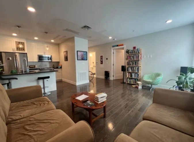 1 bed, 1 bath apartment for rent at 434 Mcgrath Highway Unit 204, Prospect Hill — photo 2 of 15