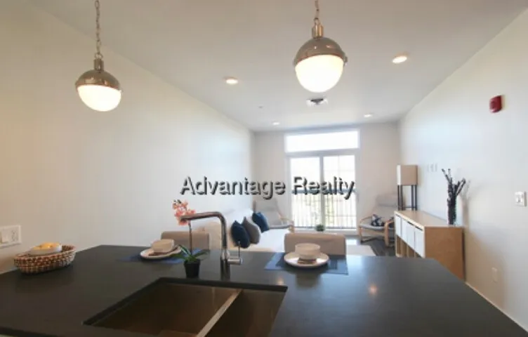 2 bed, 2 bath apartment for rent at 434 Mcgrath Highway Unit 307, Prospect Hill — photo 8 of 29