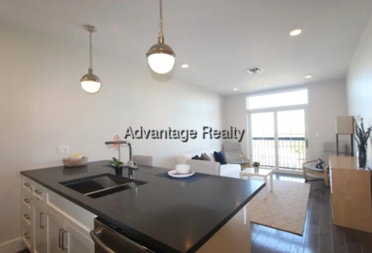 2 bed, 2 bath apartment for rent at 434 Mcgrath Highway Unit 307, Prospect Hill — photo 7 of 29