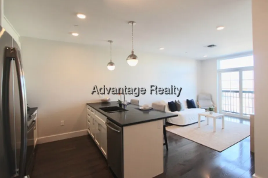 2 bed, 2 bath apartment for rent at 434 Mcgrath Highway Unit 405, Prospect Hill — photo 5 of 25