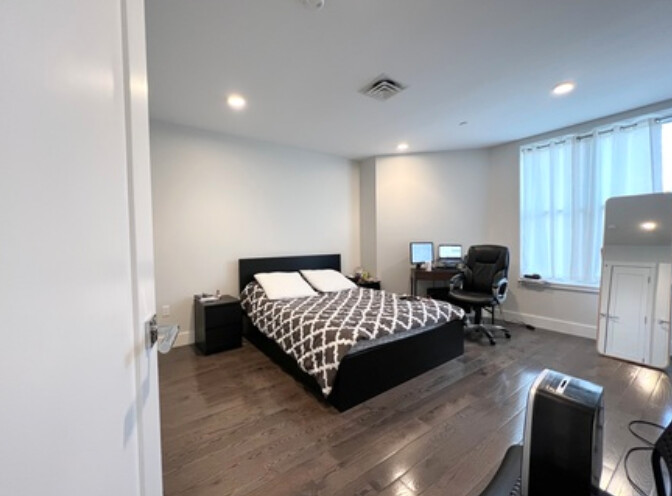 1.5 bed, 1 bath apartment for rent at 434 Mcgrath Highway Unit 411 Copy Copy, Prospect Hill — photo 7 of 15