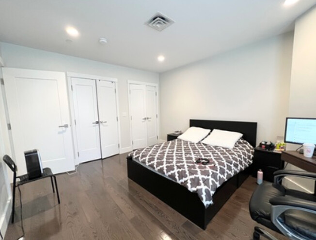 1.5 bed, 1 bath apartment for rent at 434 Mcgrath Highway Unit 411 Copy Copy, Prospect Hill — photo 6 of 15