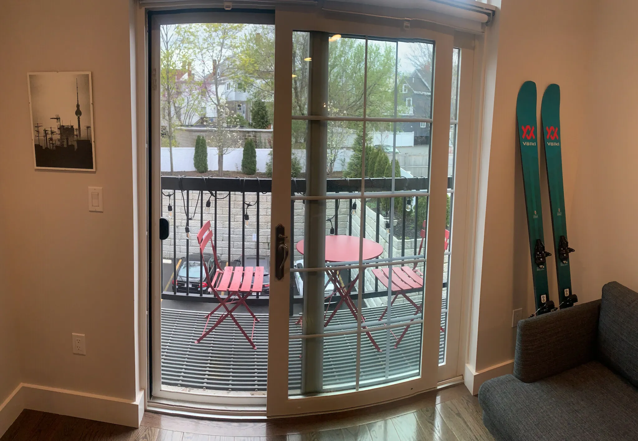 1 bed, 1 bath apartment for rent at 434 Mcgrath Highway Unit 412, Prospect Hill — photo 3 of 24