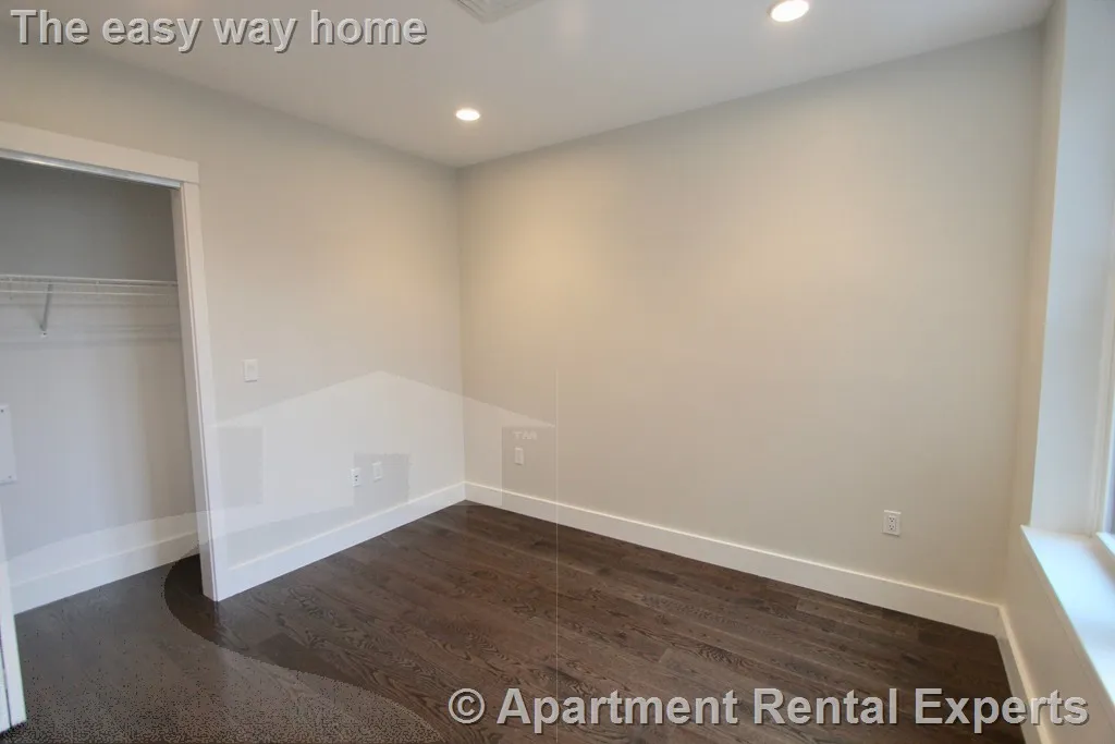 1 bed, 1 bath apartment for rent at 434 Mcgrath Hwy Unit 213, Prospect Hill — photo 5 of 10