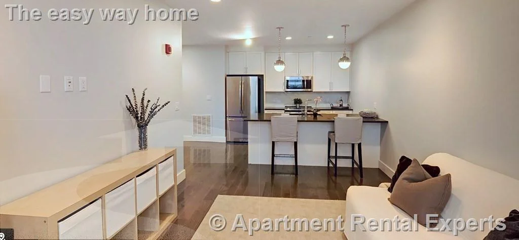 2 bed, 2 bath apartment for rent at 434 Mcgrath Hwy Unit 307, Prospect Hill — photo 2 of 12