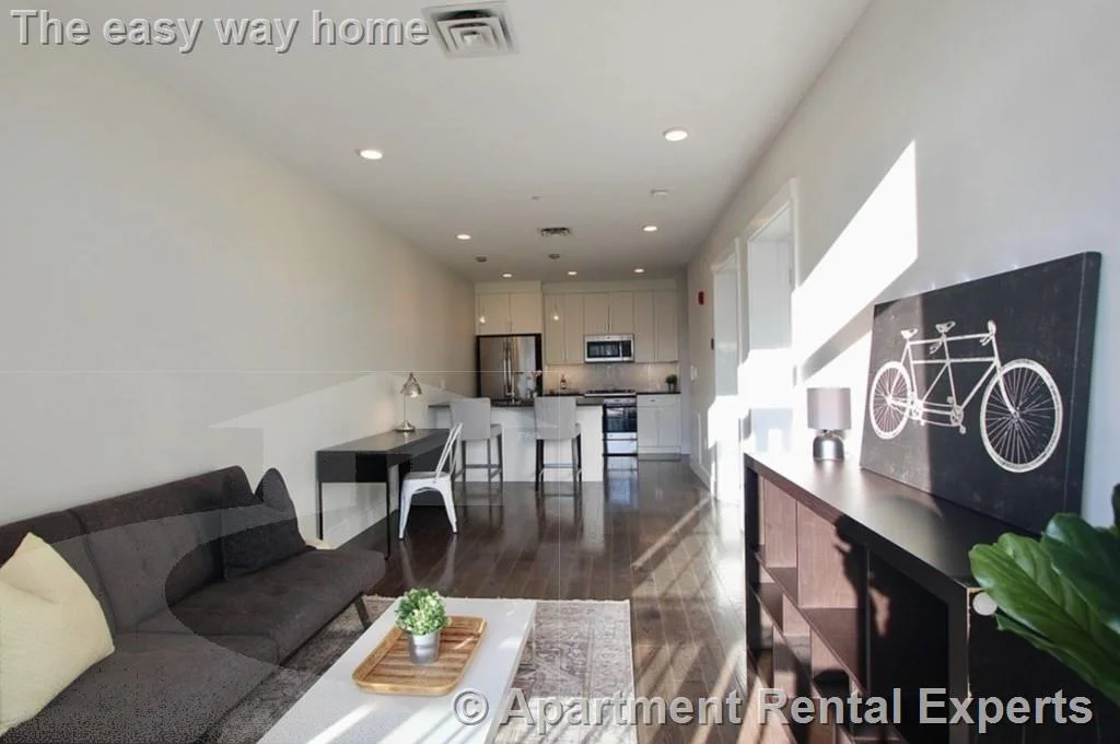 1 bed, 1 bath apartment for rent at 434 Mcgrath Hwy Unit 315, Prospect Hill — photo 1 of 5