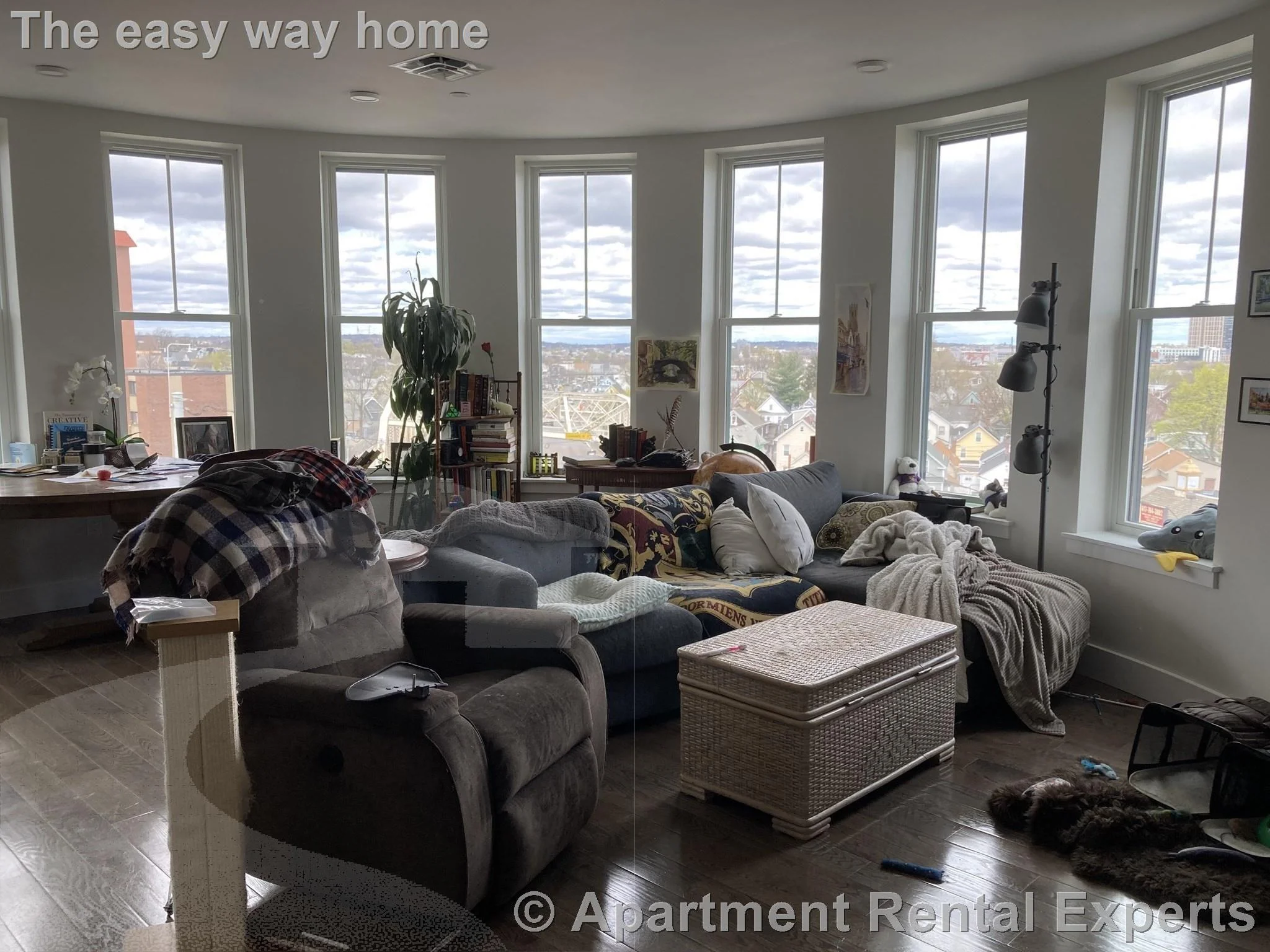 1 bed, 1 bath apartment for rent at 434 Mcgrath Hwy Unit 401, Prospect Hill — photo 1 of 10