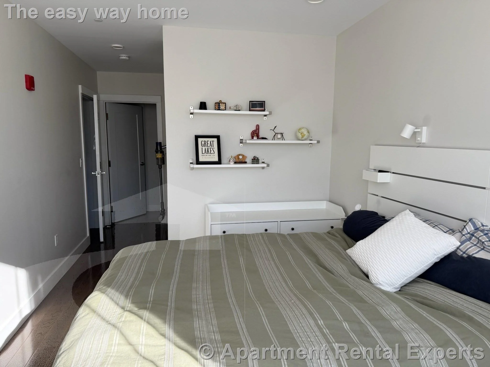2 bed, 2 bath apartment for rent at 434 Mcgrath Hwy Unit 414, Prospect Hill — photo 14 of 16