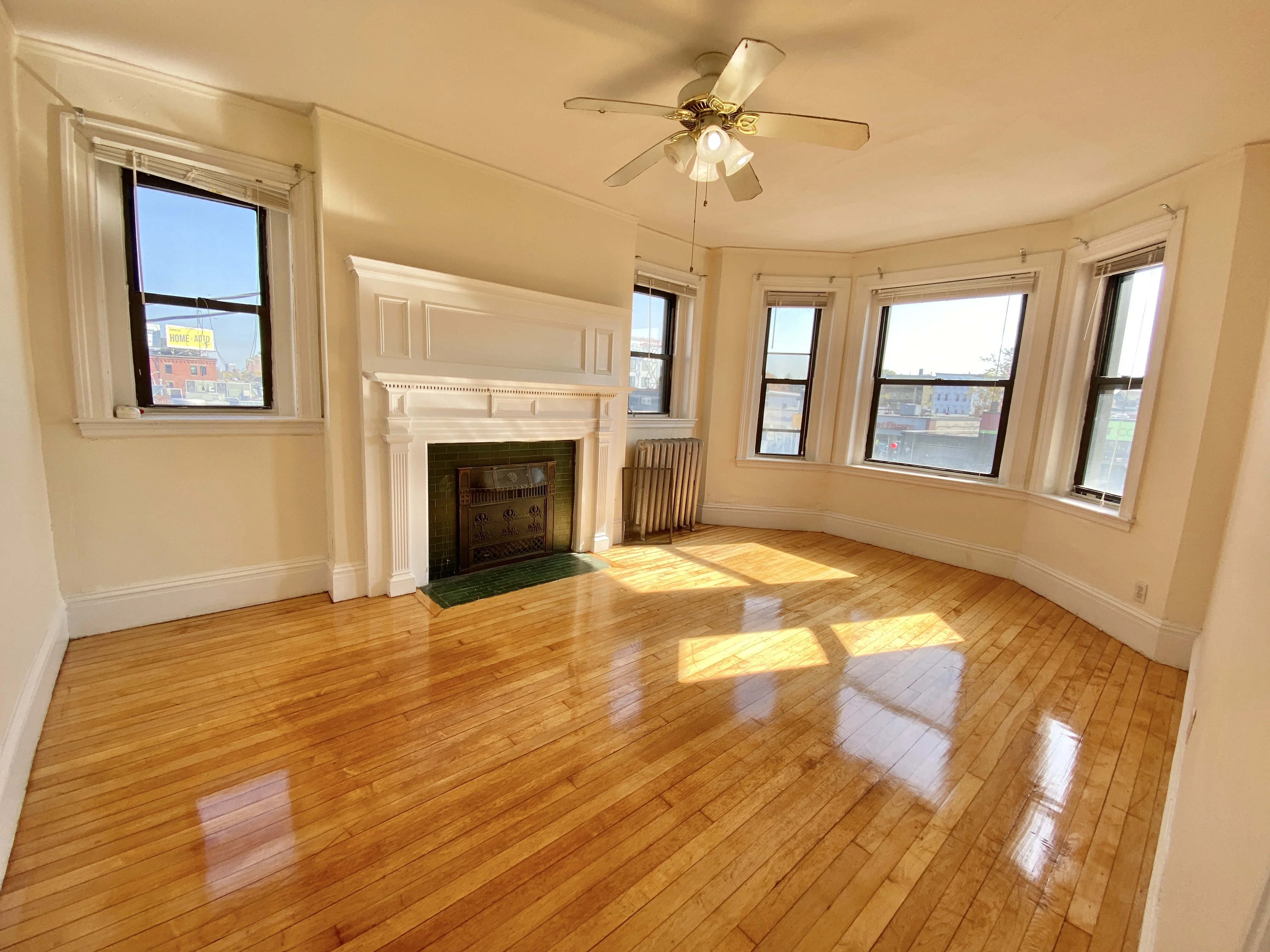3 bed, 1 bath apartment for rent at 435 Cambridge St Unit 5, Allston — photo 2 of 15
