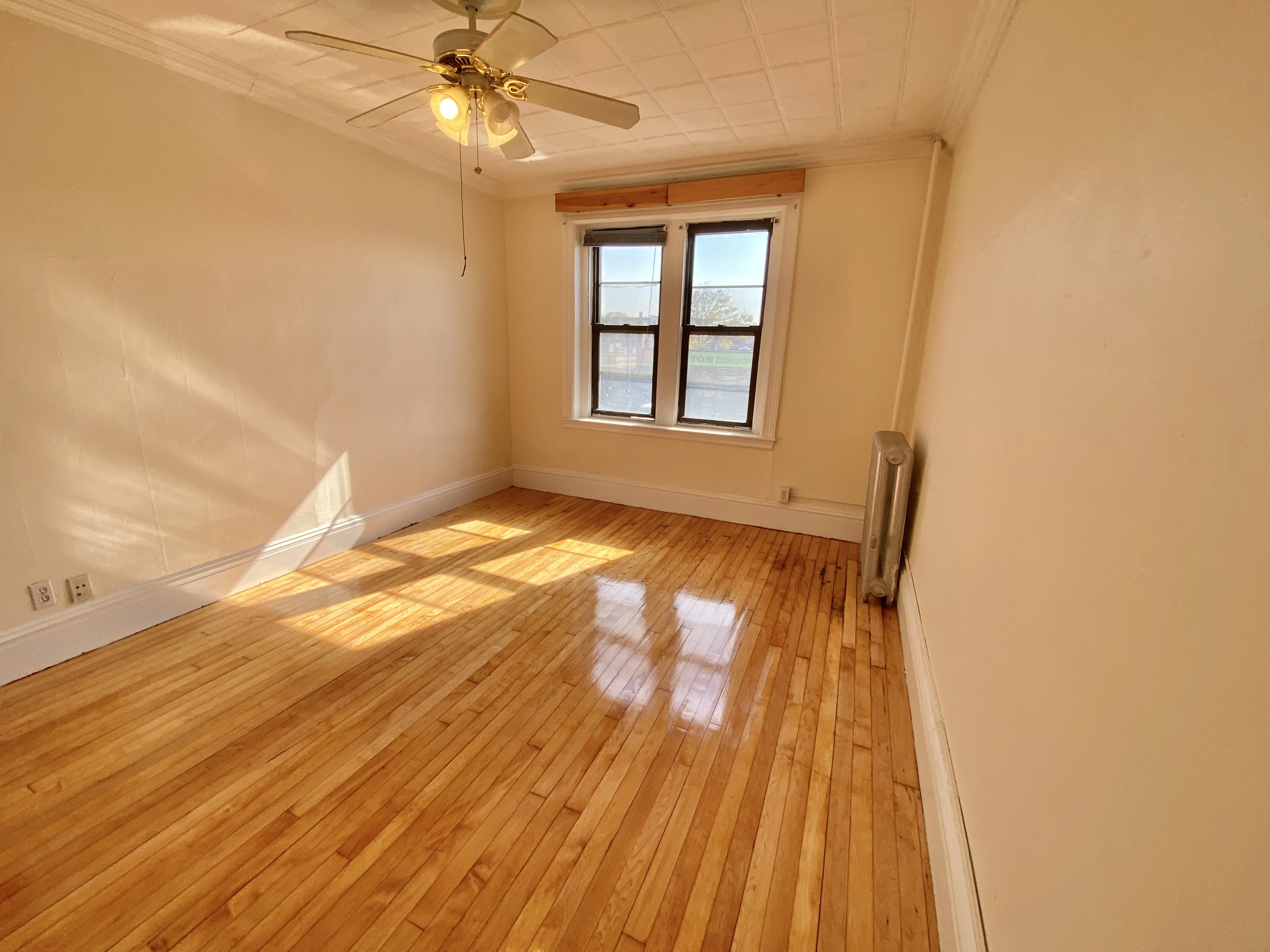 3 bed, 1 bath apartment for rent at 435 Cambridge St Unit 5, Allston — photo 11 of 15