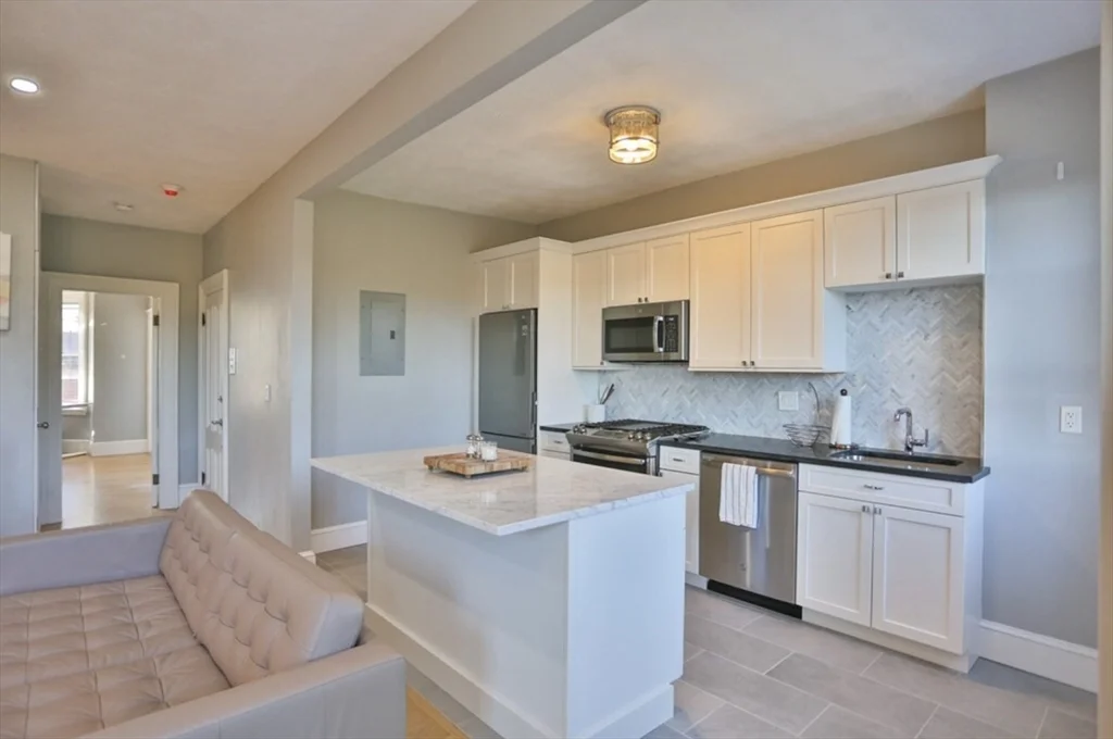 1 bed, 1 bath apartment for rent at 435 Columbus Ave Unit 3, South End
