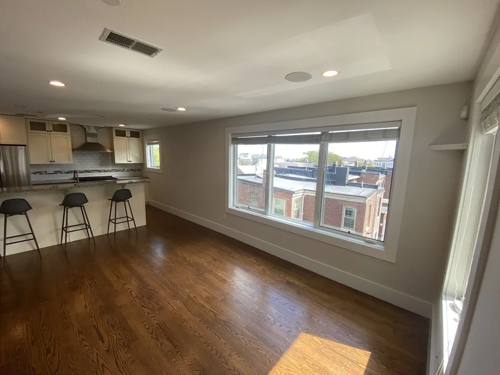 2 bed, 2 bath apartment for rent at 435 3rd St Unit 3, South Boston — photo 6 of 18