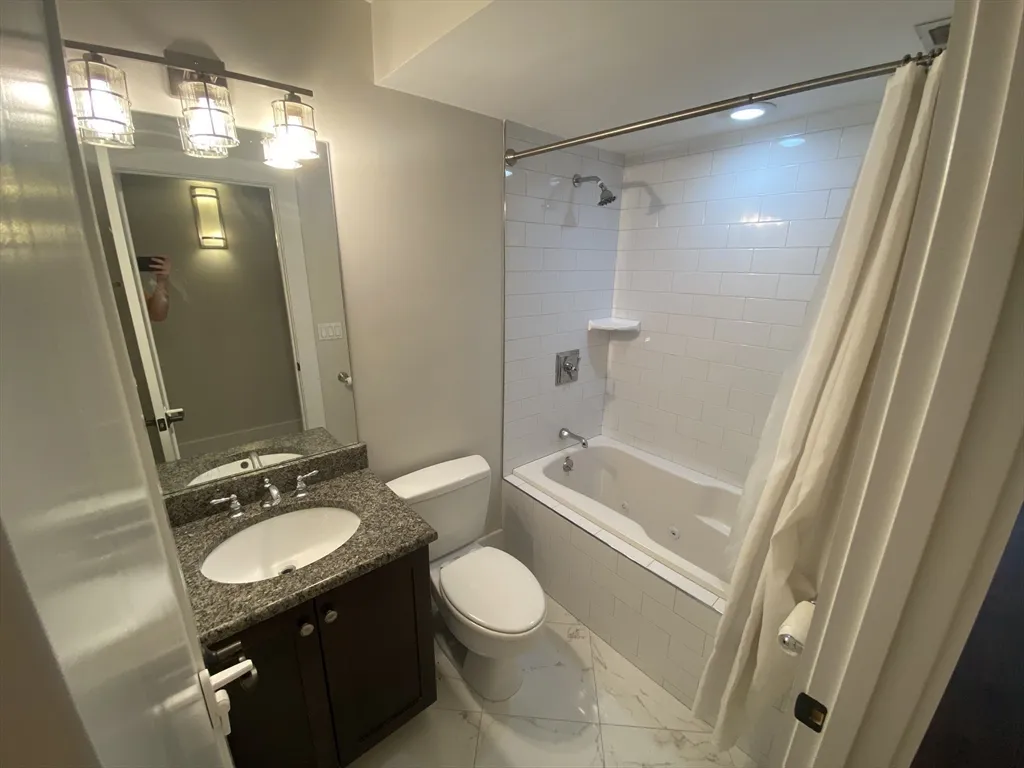 2 bed, 2 bath apartment for rent at 435 3rd St Unit 3, South Boston — photo 11 of 18