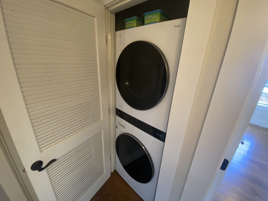 2 bed, 2 bath apartment for rent at 435 3rd St Unit 3, South Boston — photo 9 of 18