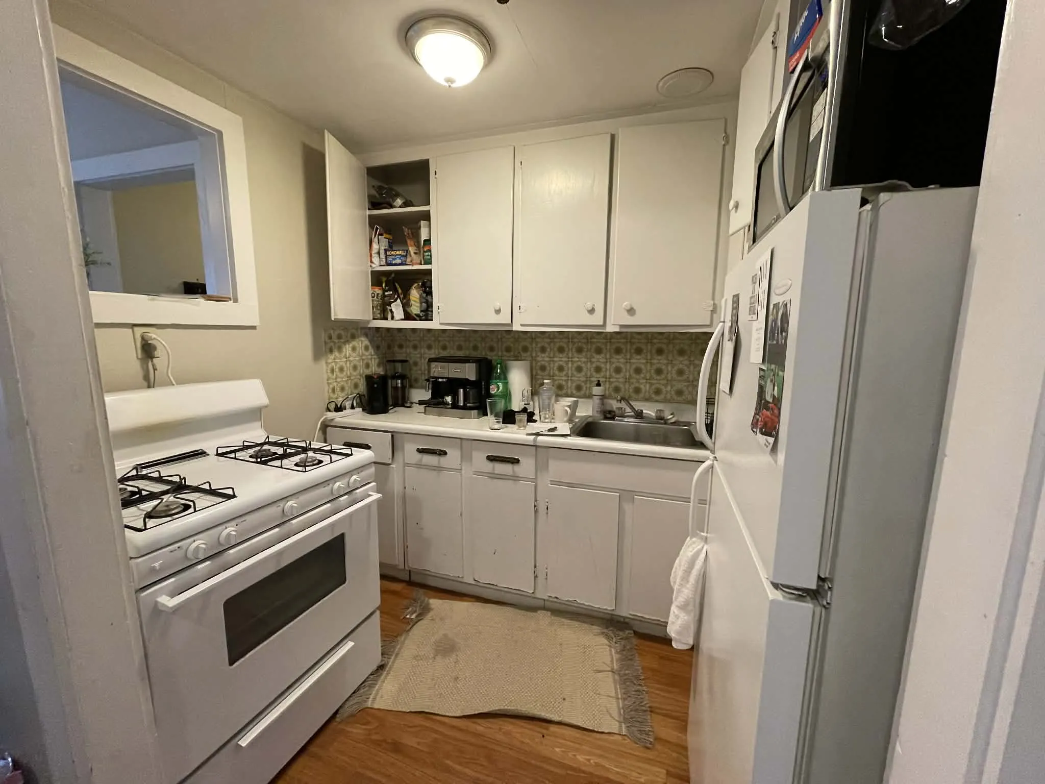 3 bed, 1 bath apartment for rent at 435 Hanover St Unit 5b, North End — photo 6 of 8