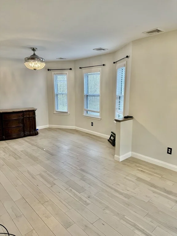 3 bed, 2 bath apartment for rent at 435 Lebanon St Unit 1, Malden — photo 34 of 37