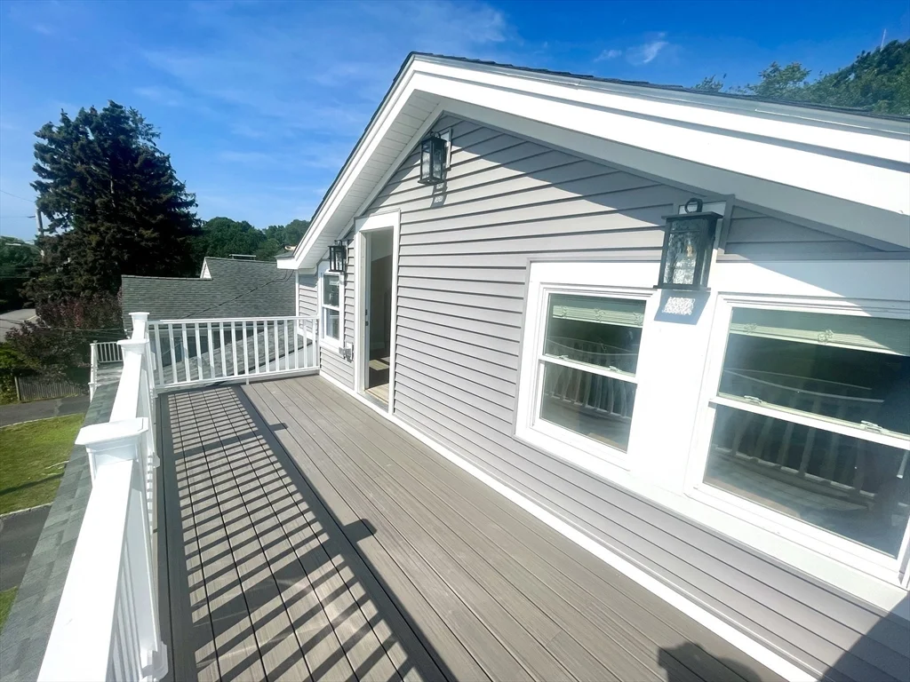 5 bed, 2 bath apartment for rent at 435 Newport Rd Unit 2, Strawberry Hill — photo 1 of 38