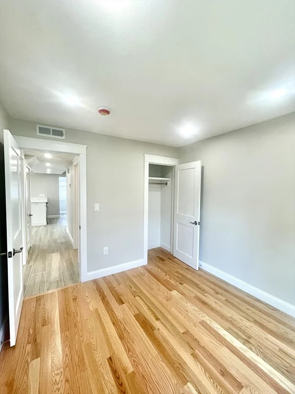 5 bed, 2 bath apartment for rent at 435 Newport Rd Unit 2, Strawberry Hill — photo 7 of 38