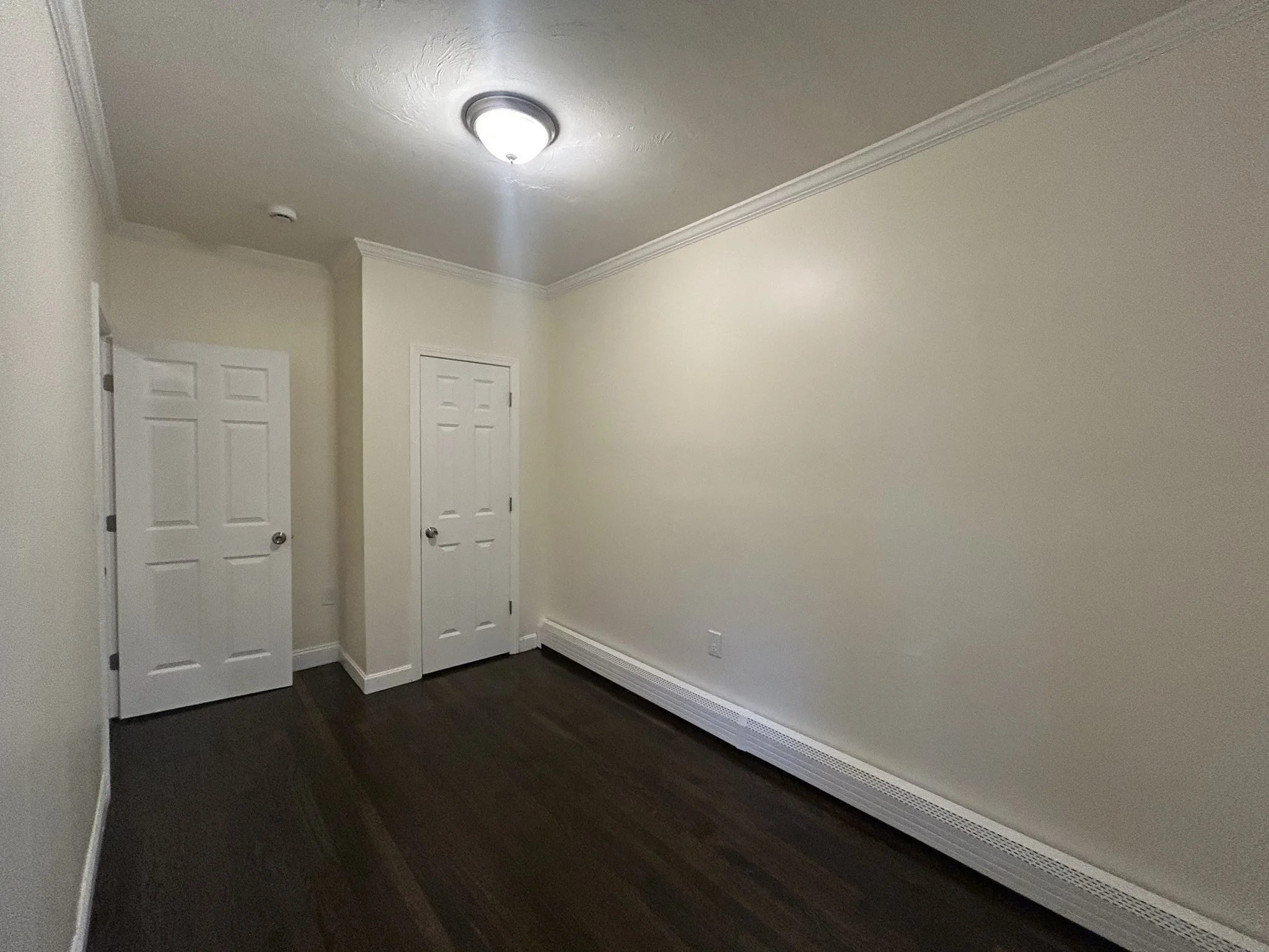 4 bed, 1 bath apartment for rent at 435 Walnut Ave Unit 6, Jamaica Plain — photo 6 of 12