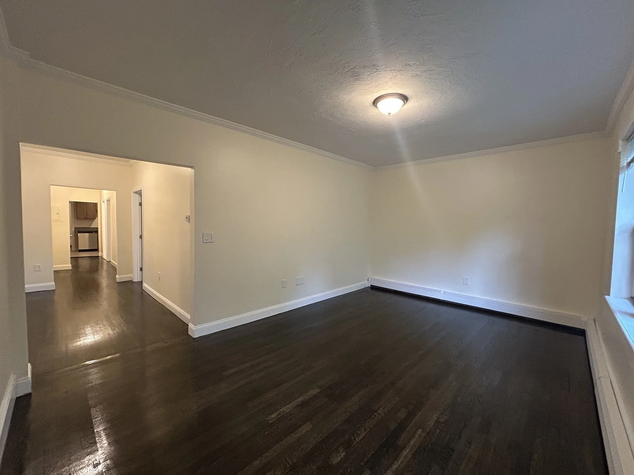 4 bed, 1 bath apartment for rent at 435 Walnut Ave Unit 6, Jamaica Plain — photo 3 of 12