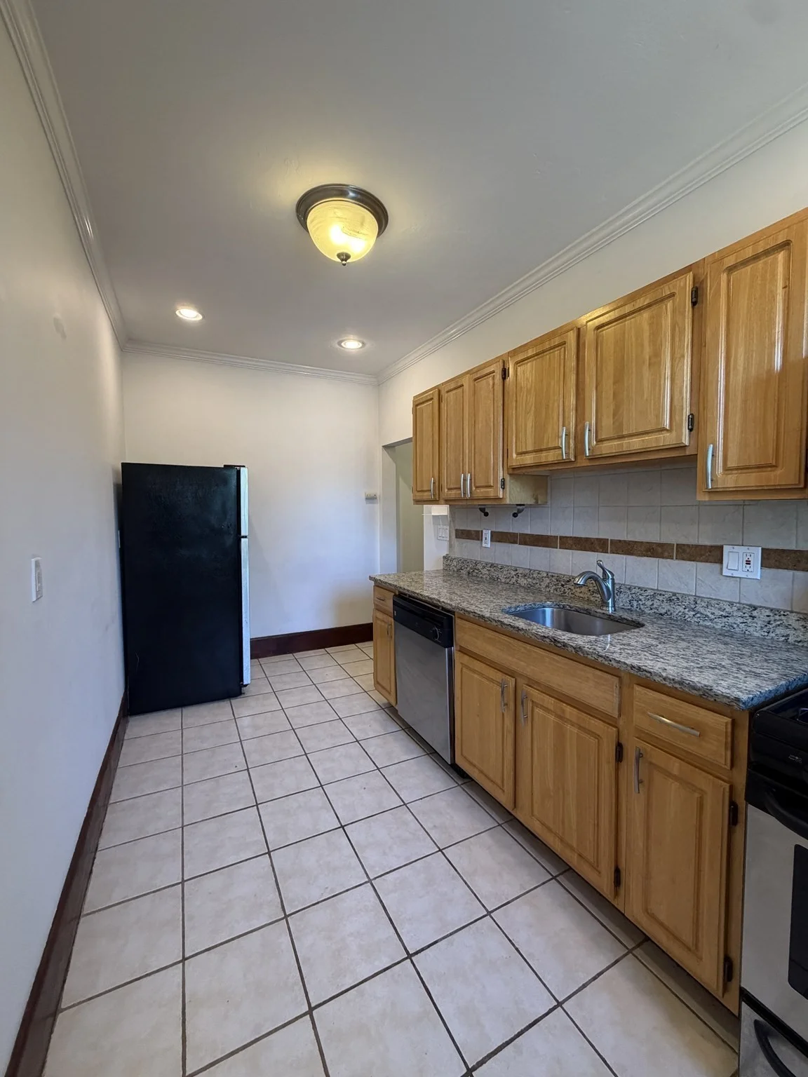 1 bed, 1 bath apartment for rent at 435 Walnut Ave Unit 8, Jamaica Plain — photo 4 of 11
