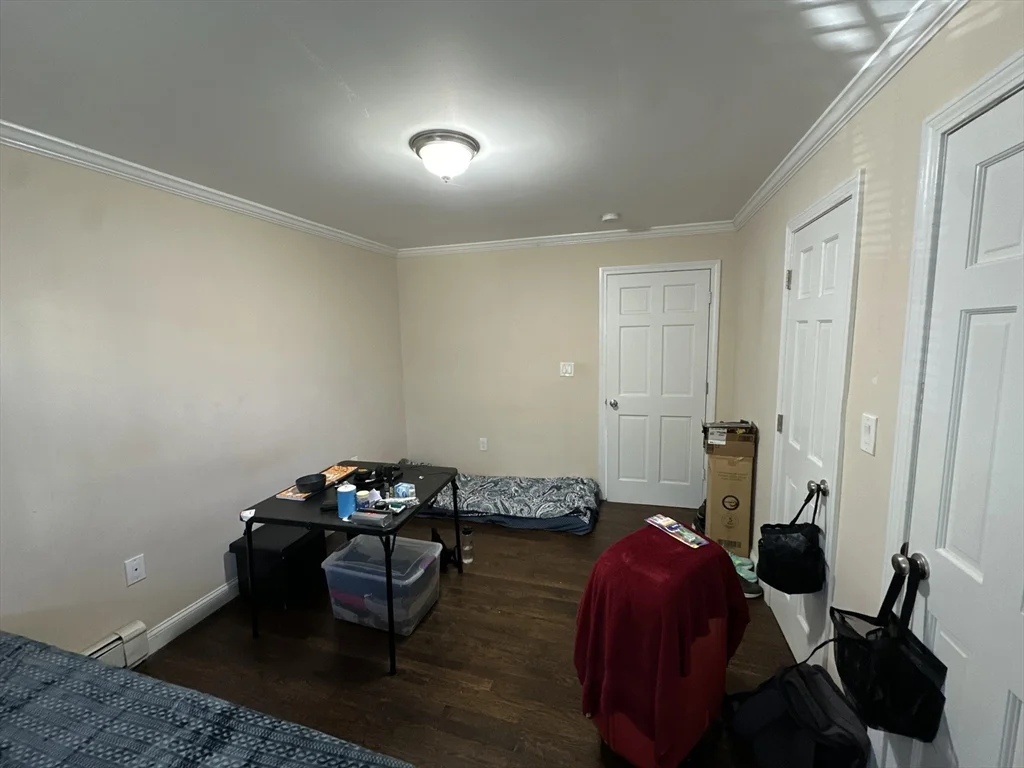 3 bed, 1 bath apartment for rent at 435 Walnut Ave Unit A, Jamaica Plain — photo 8 of 12