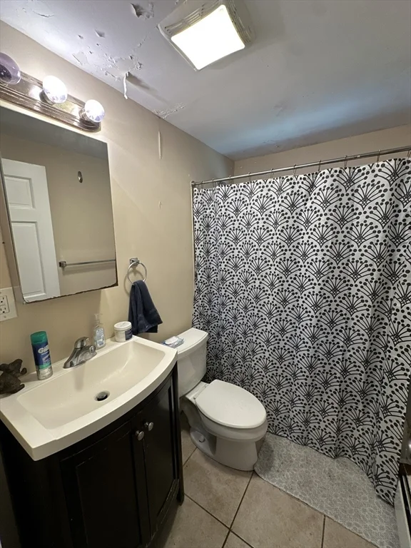 3 bed, 1 bath apartment for rent at 435 Walnut Ave Unit A, Jamaica Plain — photo 5 of 12