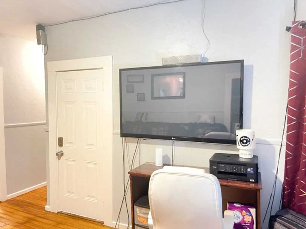 2 bed, 1 bath apartment for rent at 436 Warren Ave Unit 1R, Brockton — photo 12 of 14