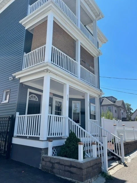 3 bed, 1 bath apartment for rent at 436 Warren Ave Unit 2, Brockton — photo 19 of 19