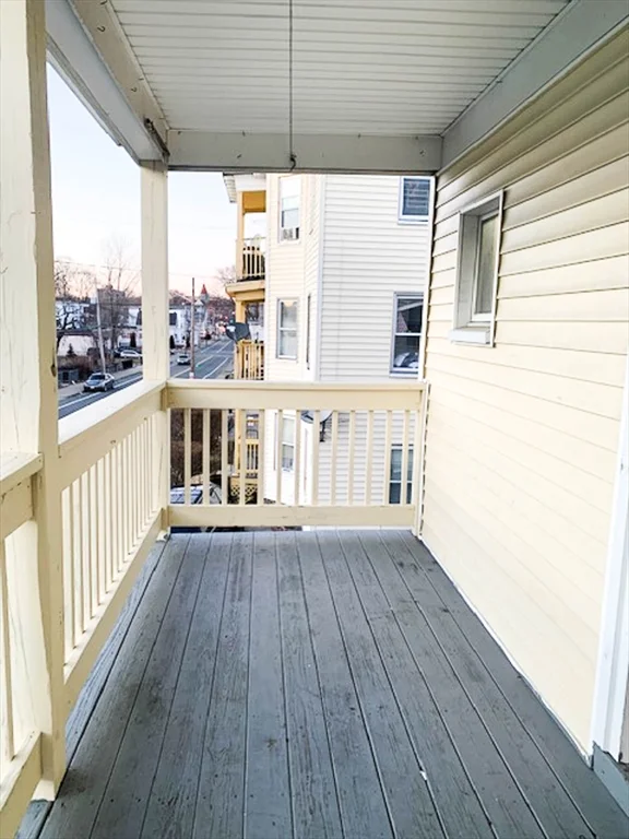 3 bed, 1 bath apartment for rent at 436 Warren Ave Unit 2, Brockton — photo 7 of 19