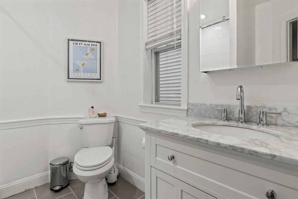 2 bed, 1 bath apartment for rent at 436 West 2nd St Unit 1, South Boston — photo 14 of 25