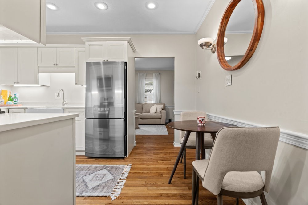 2 bed, 1 bath apartment for rent at 436 West 2nd St Unit 1, South Boston — photo 4 of 25
