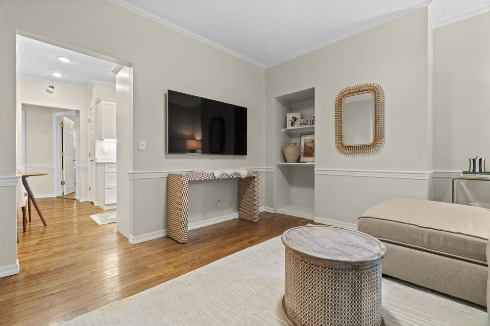 2 bed, 1 bath apartment for rent at 436 West 2nd St Unit 1, South Boston — photo 9 of 25