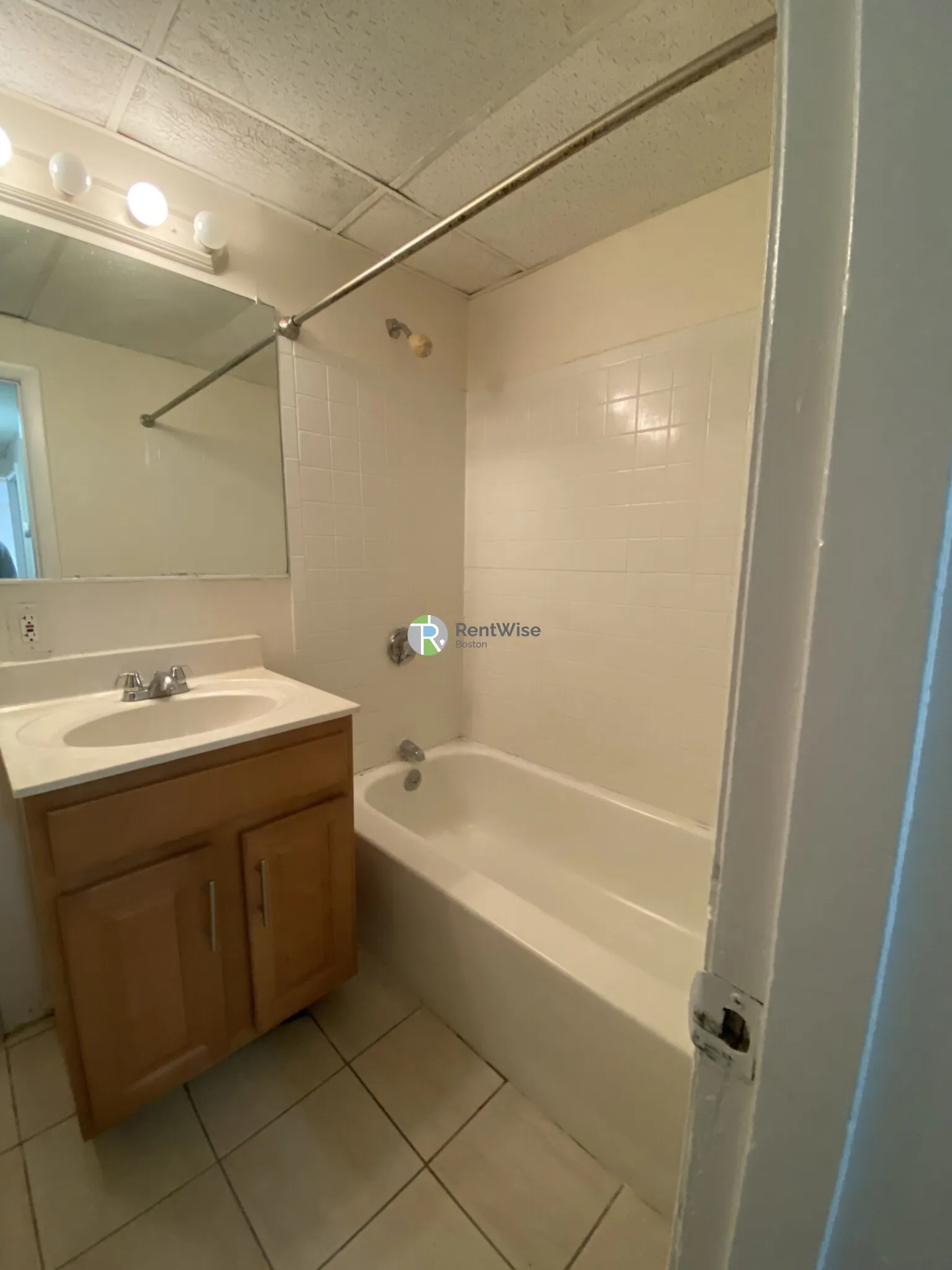 2 bed, 1 bath apartment for rent at 437 Cambridge St Unit 2, Allston — photo 15 of 31