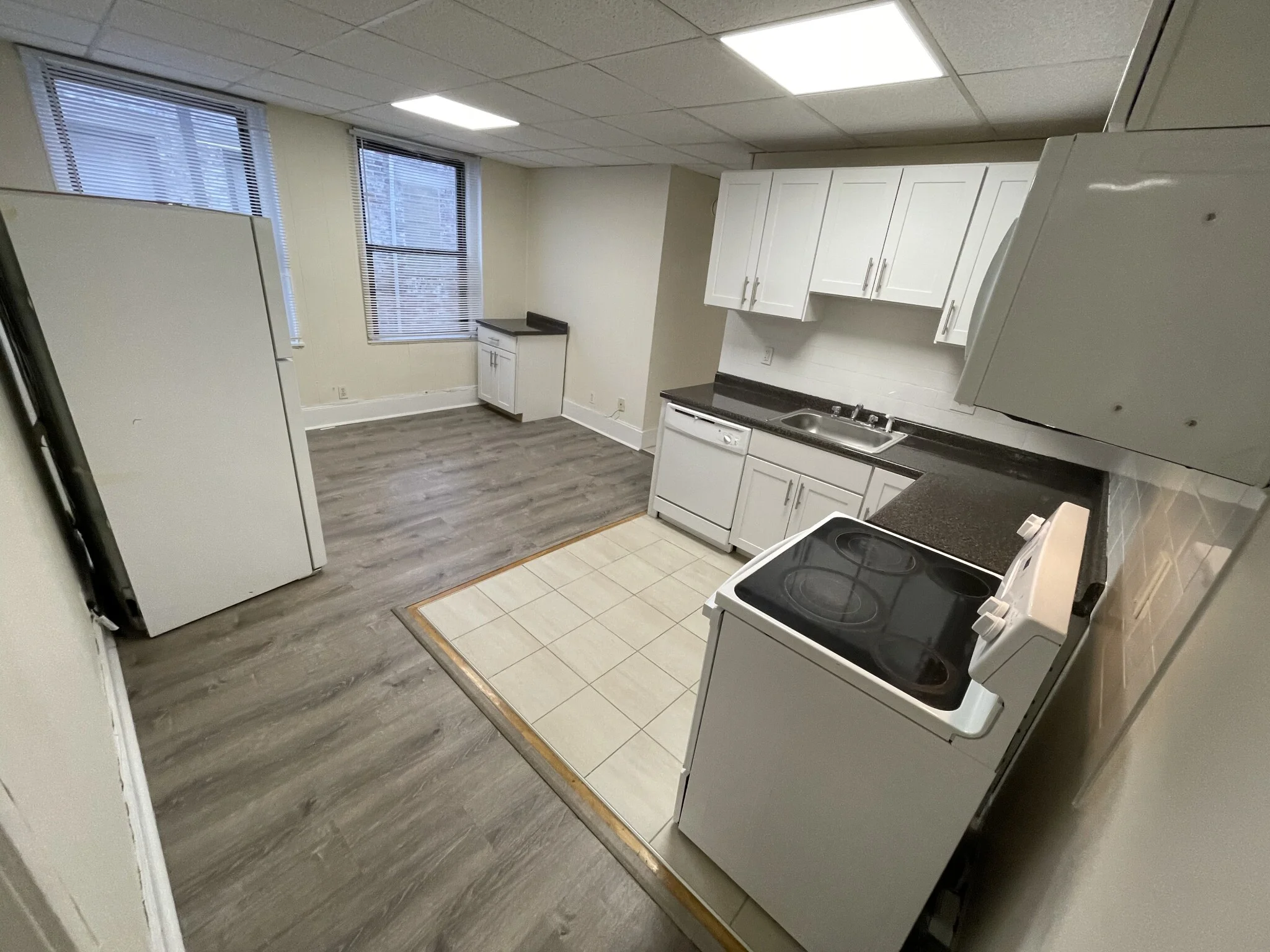 2 bed, 1 bath apartment for rent at 437 Cambridge St Unit 23, Allston — photo 2 of 5