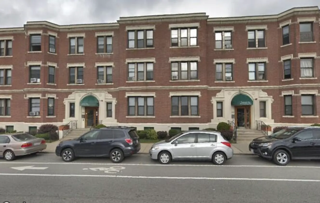 2 bed, 1 bath apartment for rent at 437 Cambridge St Unit 33, Allston — photo 9 of 9