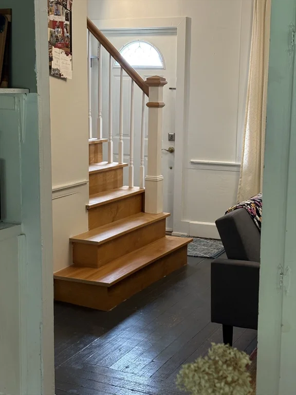 2 bed, 1 bath apartment for rent at 437 North Washington St Unit 1, North Attleboro — photo 6 of 15