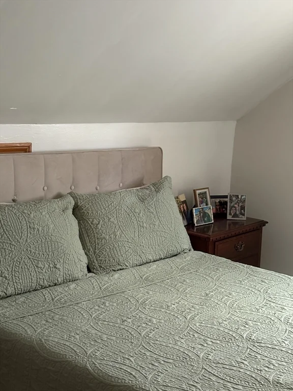 2 bed, 1 bath apartment for rent at 437 North Washington St Unit 1, North Attleboro — photo 13 of 15