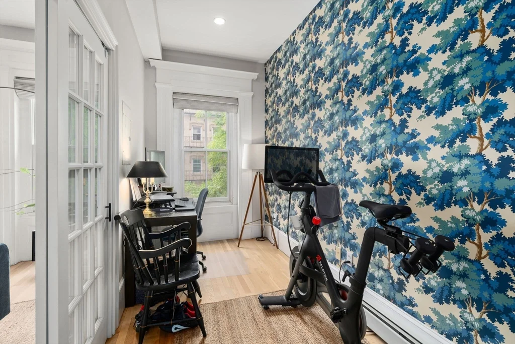 1 bed, 1 bath apartment for rent at 437 Shawmut Ave Unit 2, South End — photo 5 of 21