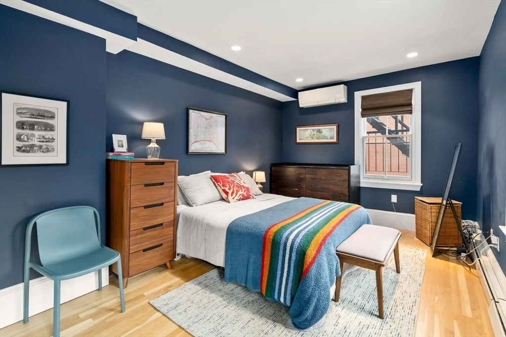 1 bed, 1 bath apartment for rent at 437 Shawmut Ave Unit 2, South End — photo 14 of 21