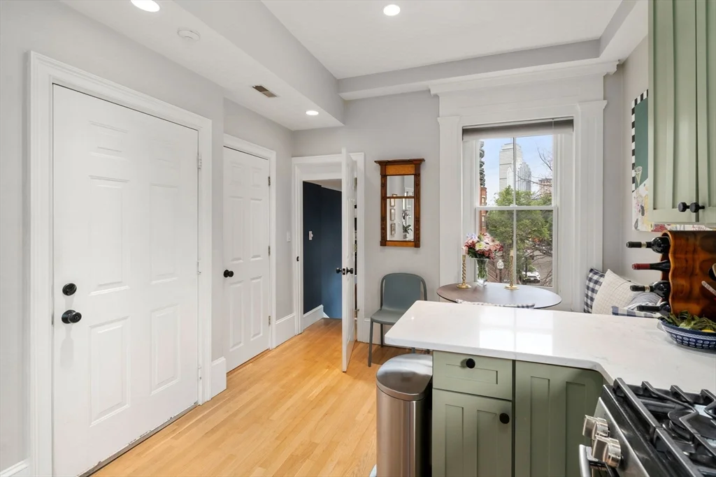 1 bed, 1 bath apartment for rent at 437 Shawmut Ave Unit 2, South End — photo 7 of 21