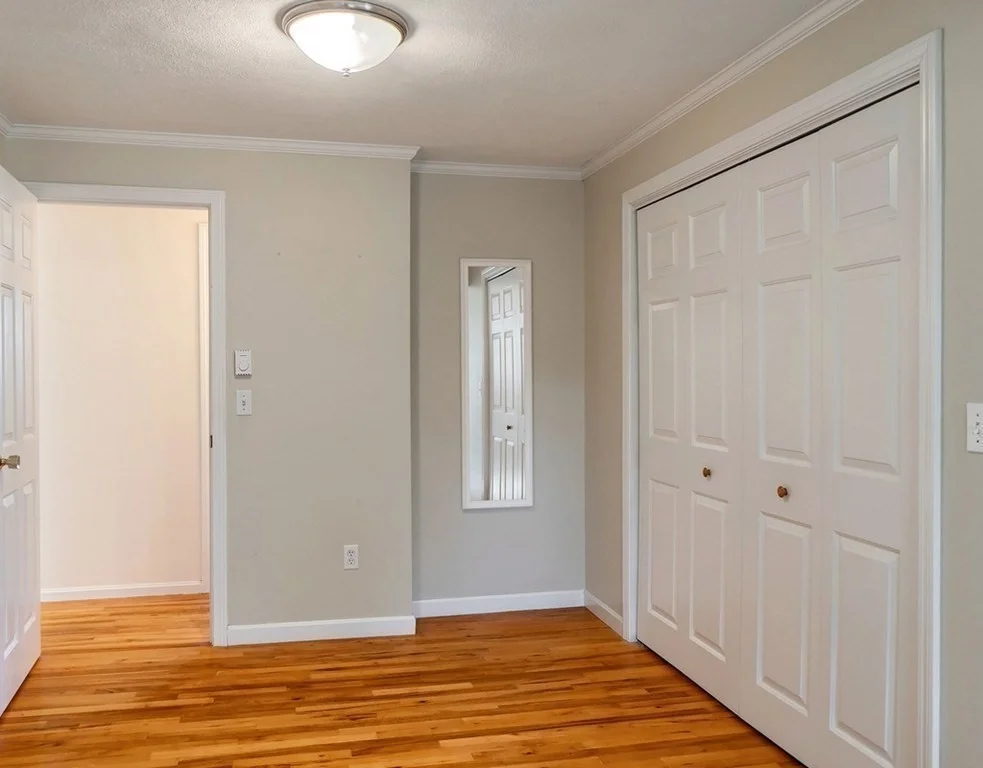 4 bed, 1 bath apartment for rent at 438 Old Bedford Rd, Concord — photo 7 of 31
