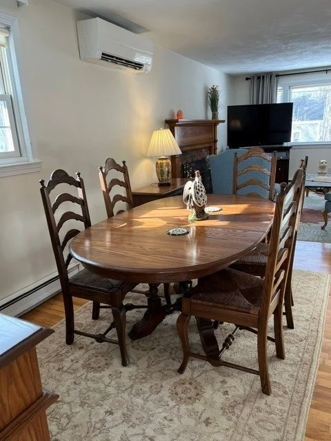 4 bed, 1 bath apartment for rent at 438 Old Bedford Rd, Concord — photo 5 of 31